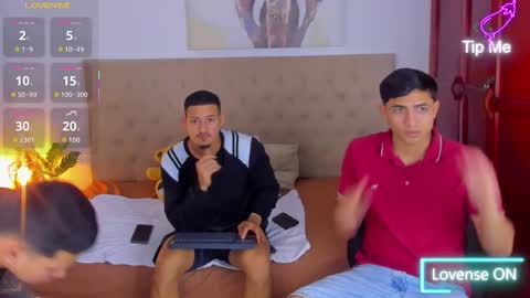 janomar01 online show from September 12, 7:14 pm