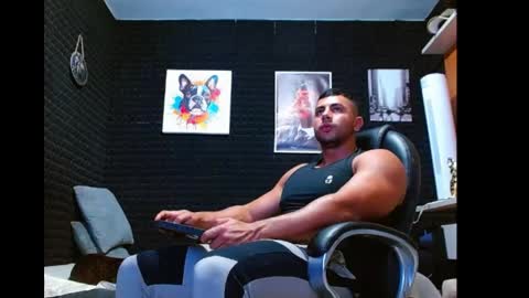 jarod online show from May 23, 8:36 pm