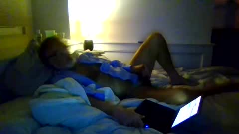 Jason online show from April 15, 9:31 am