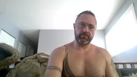 jasonskink99 online show from February 7, 9:58 pm