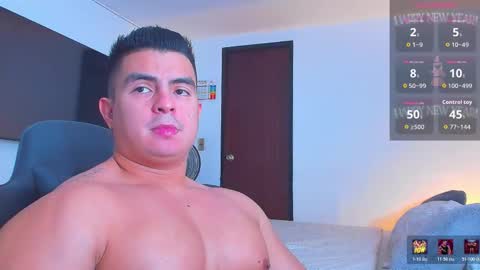 JBrooksXx online show from March 12, 10:50 pm