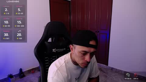 JKing  online show from April 6, 10:43 pm