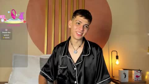 Snapshot of jasson_smit chatting on October 12, 1:38 pm J A S S O N  online show from October 12, 1:38 pm