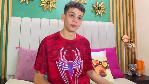 Snapshot of jasson_smit chatting on February 1, 12:47 pm J A S S O N  online show from February 1, 12:47 pm