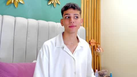 Snapshot of jasson_smit chatting on December 7, 1:51 pm J A S S O N  online show from December 7, 1:51 pm