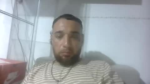 jay594025 online show from April 26, 6:44 am