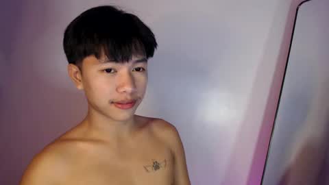 Snapshot of jay_lordx chatting on December 2, 4:07 pm Ur Jaylord online show from December 2, 4:07 pm