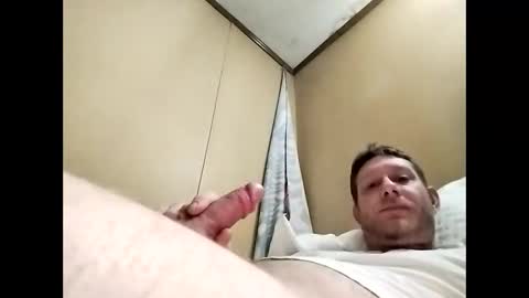 Snapshot of jaybird009 chatting on January 17, 9:06 am Jaybird online show from January 17, 9:06 am