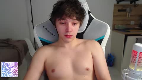 Jayce online show from December 4, 3:35 am