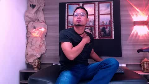 Jayden Morris online show from October 28, 11:34 am