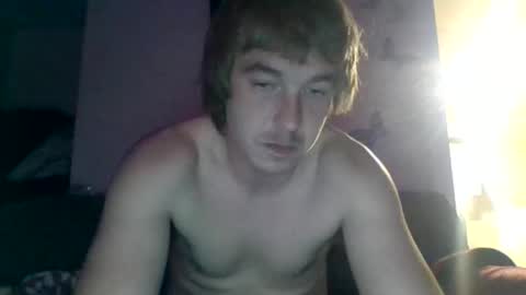 make me play online show from December 5, 9:00 pm