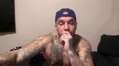 jayjaythebutcher23 online show from August 1, 7:57 pm