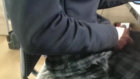 jc200000 online show from February 4, 5:34 pm