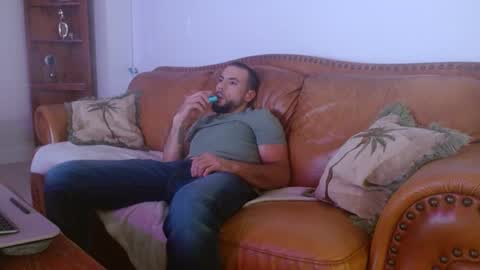 JcMax305 online show from January 31, 12:51 pm