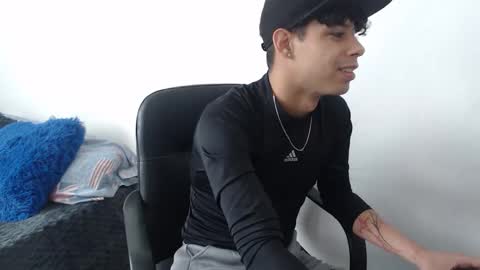 jeampier_sexy online show from September 23, 7:13 pm