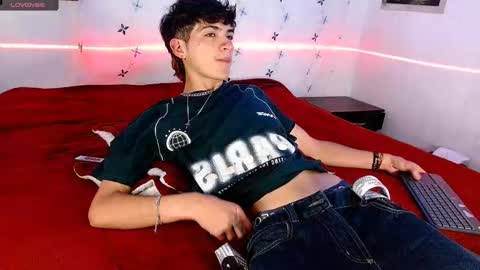 Snapshot of jeanfarelo chatting on September 9, 7:52 am Jean online show from September 9, 7:52 am