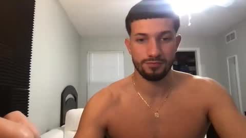 jeanwhitebianco online show from November 20, 10:30 pm