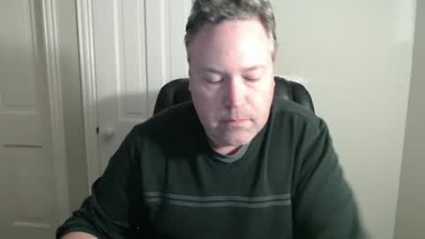 Snapshot of jeb5150 chatting on February 8, 1:11 am JE online show from February 8, 1:11 am