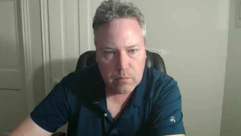 Snapshot of jeb5150 chatting on October 18, 2:49 am JE online show from October 18, 2:49 am