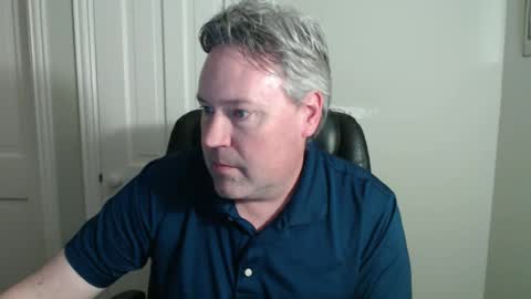 Snapshot of jeb5150 chatting on January 25, 3:19 am JE online show from January 25, 3:19 am