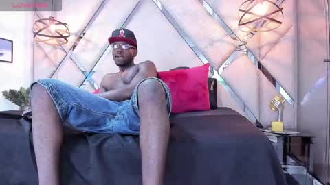 ---  Jeff --- online show from February 11, 4:39 am