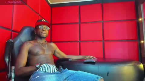 ---  Jeff --- online show from February 21, 4:46 am