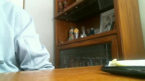 Snapshot of jeffbte315 chatting on January 25, 7:49 pm jeffbate online show from January 25, 7:49 pm