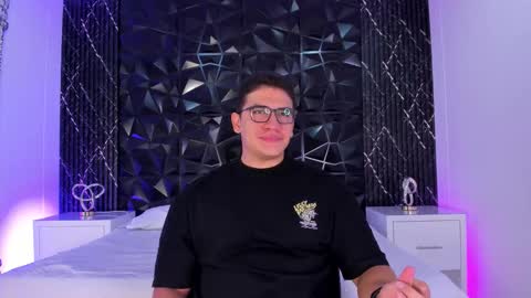 Jeff online show from October 31, 8:23 pm