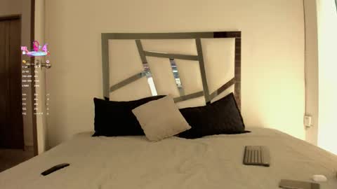 jei_7m online show from November 10, 9:42 pm