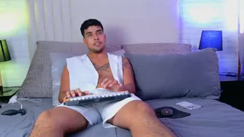 jei online show from July 21, 2:30 pm