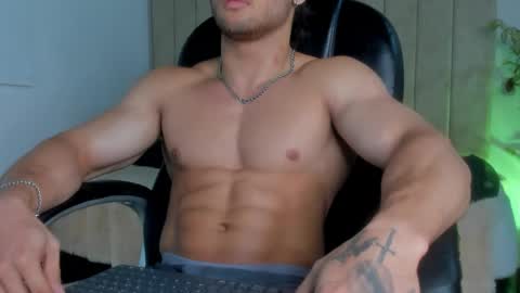 jeicob gagnon online show from December 2, 11:02 am