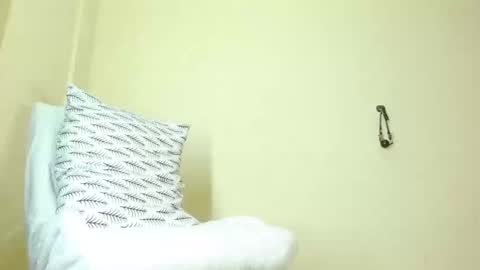 jeilertthh online show from October 9, 7:13 am