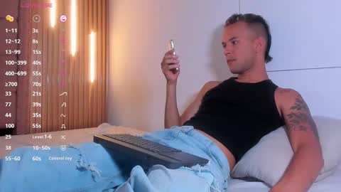 Jeremmy online show from February 18, 9:23 pm