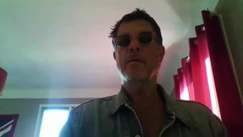 jerflor online show from February 21, 12:17 pm