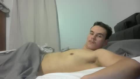 jerkjon1692 online show from March 2, 10:39 pm