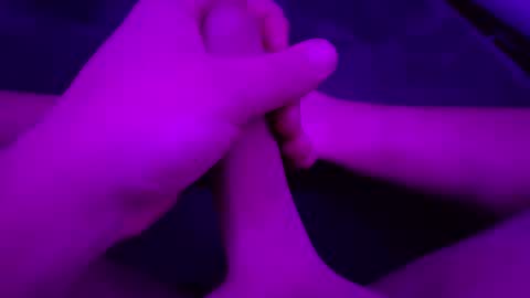 jesseboyy online show from February 1, 6:34 am