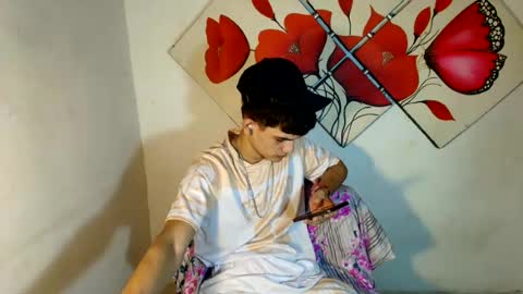 jesshot_bigcock online show from July 18, 2:40 am