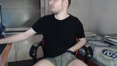 jessiebluexox online show from January 16, 12:35 am