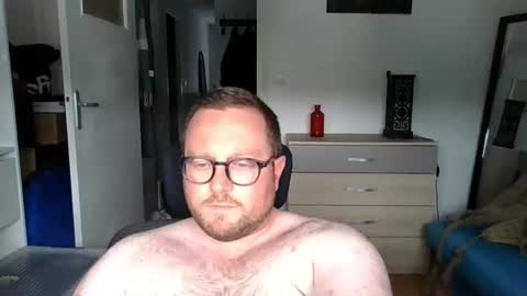jeuneloup92 online show from July 2, 4:02 pm