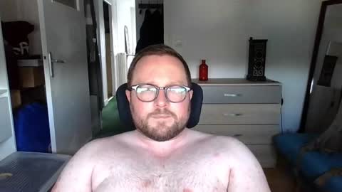 jeuneloup92 online show from June 10, 5:24 pm