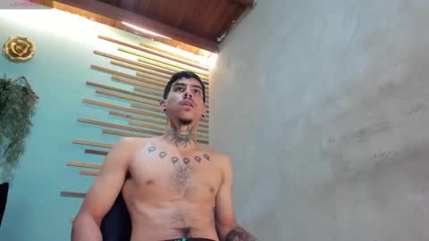Snapshot of jharol_cardona chatting on September 20, 2:00 am Jharol  online show from September 20, 2:00 am