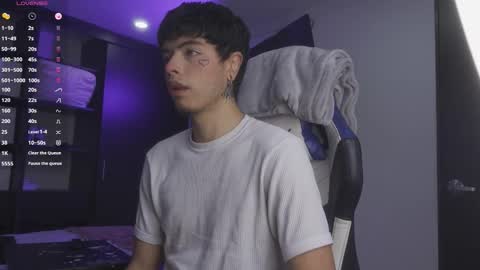 Snapshot of jhn_morghan chatting on October 30, 9:38 pm Morghan online show from October 30, 9:38 pm