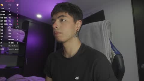 Snapshot of jhn_morghan chatting on September 15, 1:52 am Morghan online show from September 15, 1:52 am