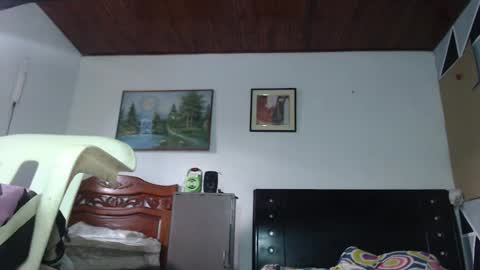 Snapshot of jhon_tommy chatting on January 28, 12:11 pm jhon tommy online show from January 28, 12:11 pm