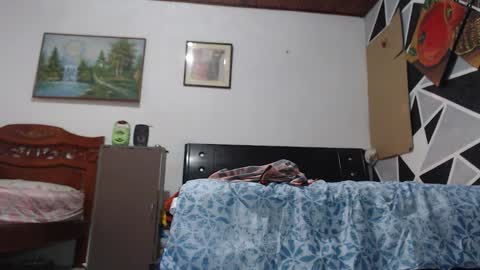 Snapshot of jhon_tommy chatting on February 28, 11:58 am jhon tommy online show from February 28, 11:58 am