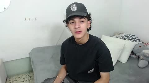 jhonay__cute online show from July 30, 1:38 am