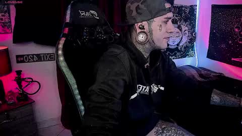 jhonny_ackerman online show from December 12, 4:48 am