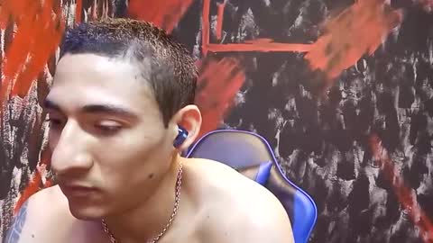 jhonny_thes28 online show from April 2, 2:14 pm