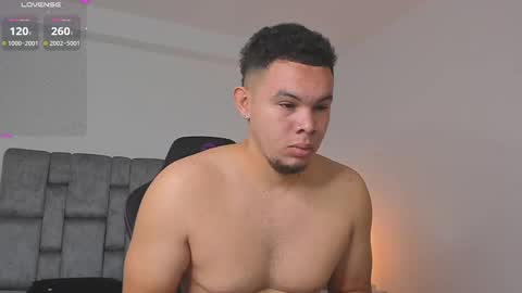 Jhonatan80  online show from November 24, 7:09 am