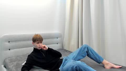 Vanyadiamond online show from February 25, 5:52 am